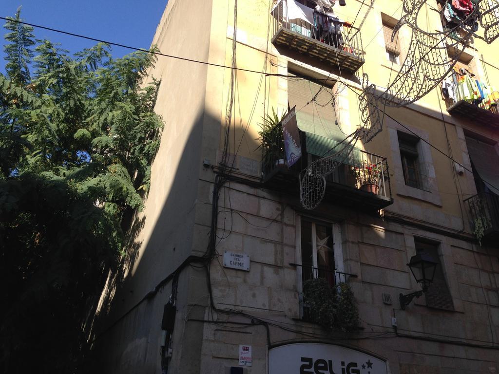 Pension Bertolin Барселона Экстерьер фото